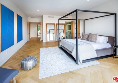 1420-Laurel-Way-19