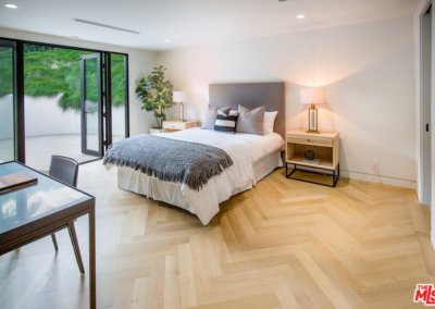 1420-Laurel-Way-23