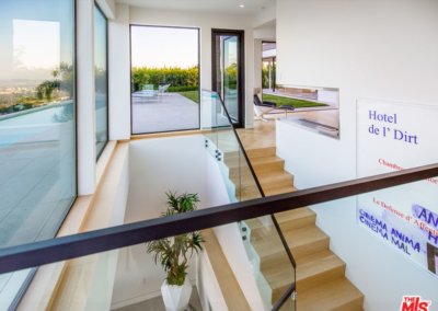 1420-Laurel-Way-24
