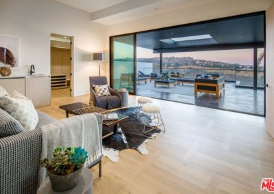1420-Laurel-Way-29
