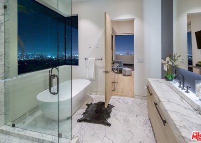 1420-Laurel-Way-33